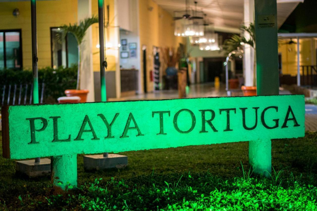 Playa Tortuga Hotel&Beach Resort Bocas Town Bagian luar foto