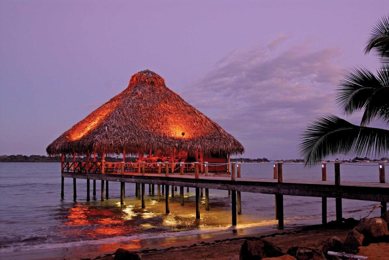 Playa Tortuga Hotel&Beach Resort Bocas Town Bagian luar foto