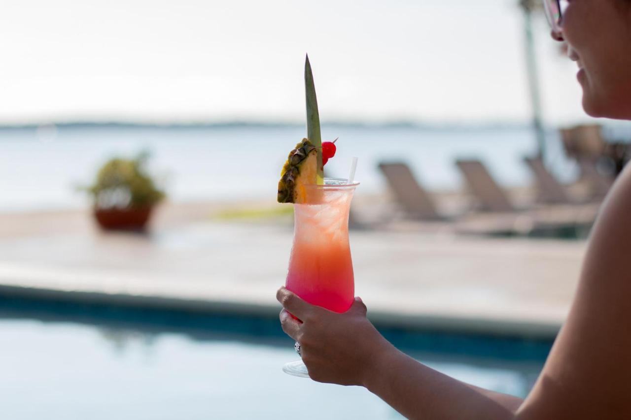 Playa Tortuga Hotel&Beach Resort Bocas Town Bagian luar foto