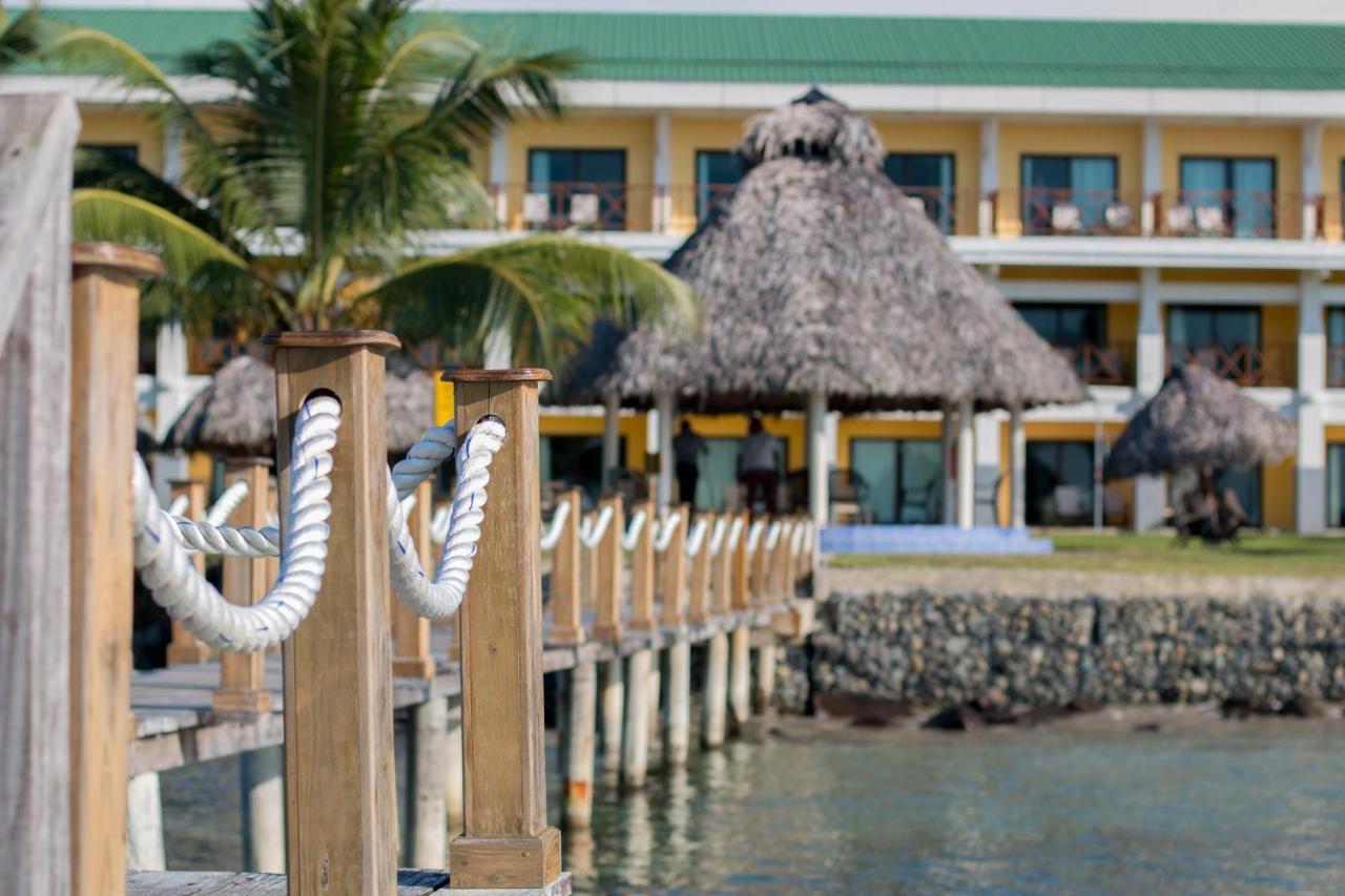 Playa Tortuga Hotel&Beach Resort Bocas Town Bagian luar foto