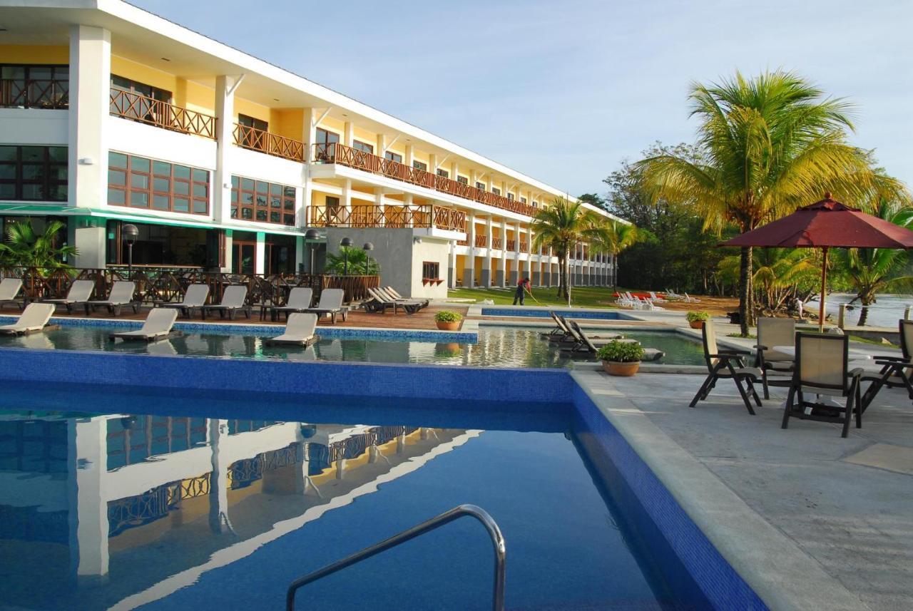Playa Tortuga Hotel&Beach Resort Bocas Town Bagian luar foto
