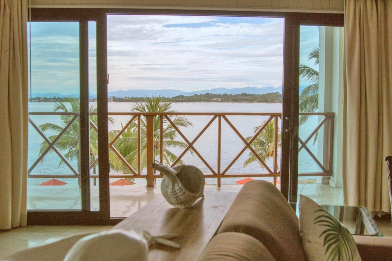 Playa Tortuga Hotel&Beach Resort Bocas Town Bagian luar foto